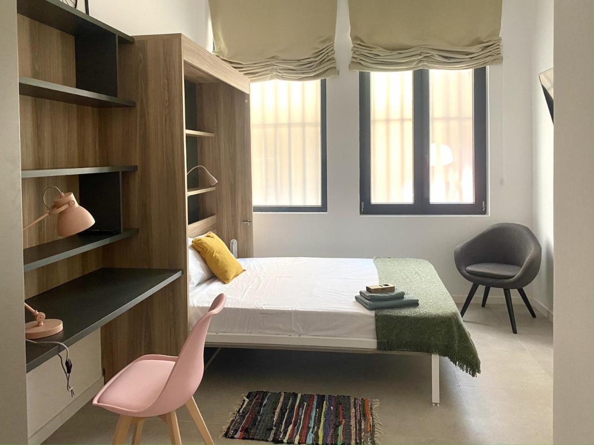Habitacion En Playa Malvarrosa Con Bano Privado -No Ac- Valencia Exterior photo
